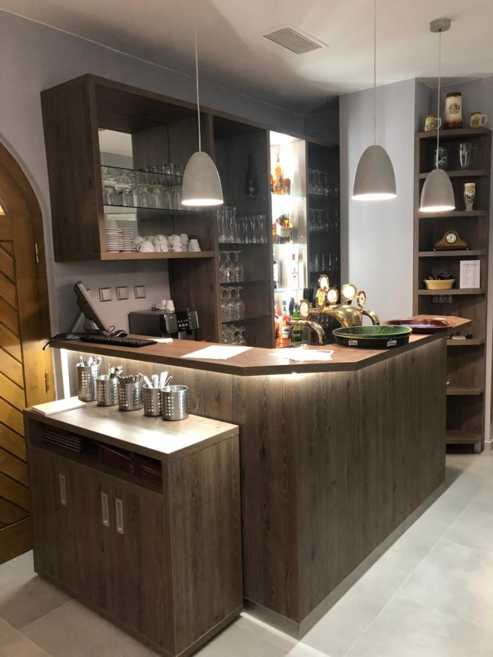 Hotel Gurman Horsovsky Tyn Ngoại thất bức ảnh